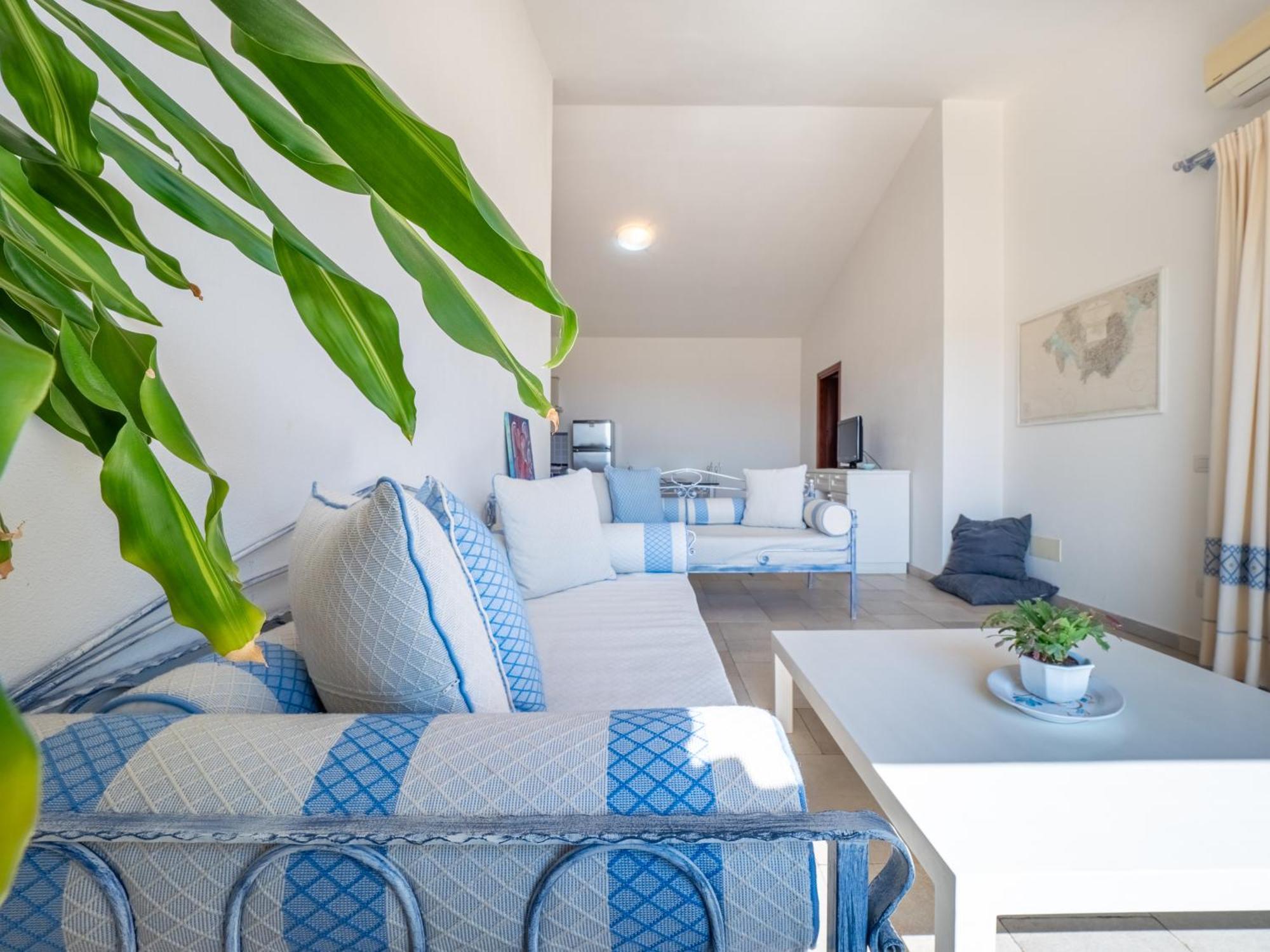 Ollastu Apartments Villasimius Ngoại thất bức ảnh